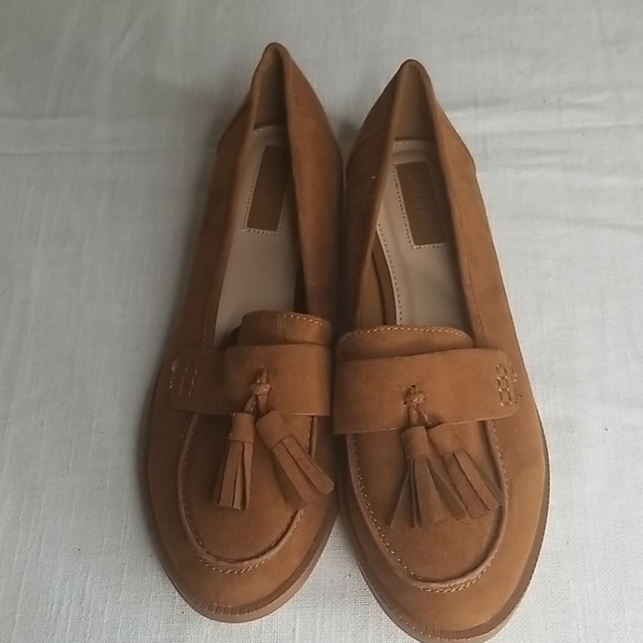 2@$25 Forever 21 Womens Loafers Size 5.5